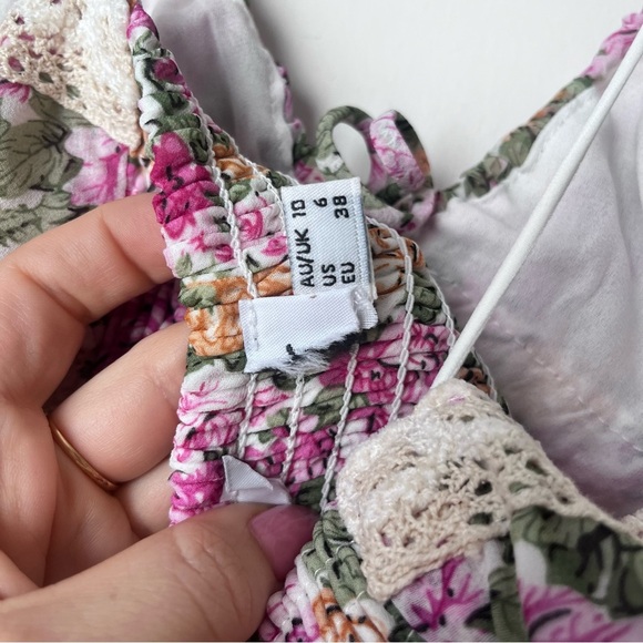 Princess Polly Emilee Floral Mini Dress 6 - Picture 8 of 9